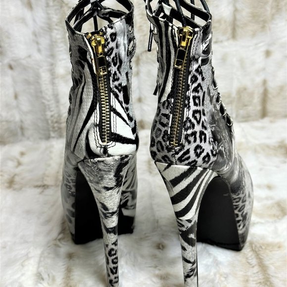 Privileged Platform Ankle Boots Animal Mag Print Lug Sole - Picture 11 of 15